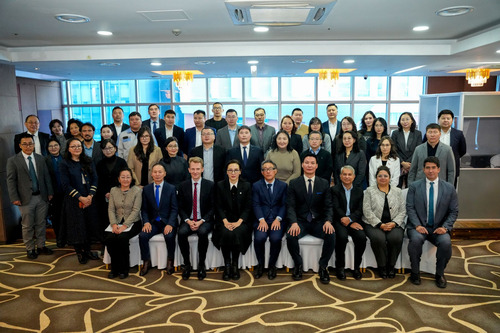 “АЗИ, НОМХОН ДАЛАЙН БҮС НУТГИЙН ГАМШИГТ ТЭСВЭРТЭЙ СЭРГЭЭН БОСГОЛТЫН БЭЛЭН БАЙДЛЫГ САЙЖРУУЛАХ НЬ” ТӨСЛИЙГ ЭХЛҮҮЛЭХ СЕМИНАРЫГ ЗОХИОН БАЙГУУЛЖ БАЙНА